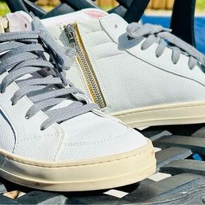 P448 White and Gray Sneakers